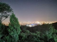 -鬼笑石后山停车场