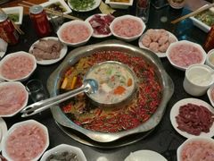 -九尺赵老四鲜鹅肠火锅