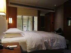 -广州汇华希尔顿逸林酒店