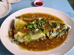 -成记酱蒸松鱼头