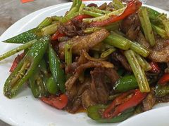 -东北四季饺子王(华山路店)
