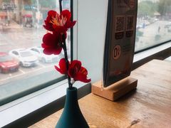 -蜜桃餐厅·伴山(湖滨商业街店)