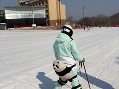 -亚布力新体委滑雪场