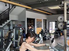 -帕瑞斯女子塑形健身(集美店)