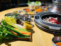 蔬菜拼盘-姜虎东白丁烤肉(恒隆广场店)