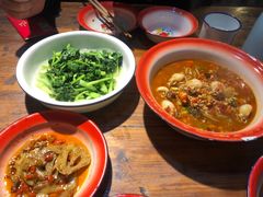 -老三样·美食研究中心(世贸路店)