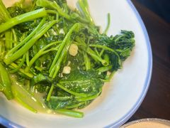 -廖师傅大蒜炒腊肉(袁家岭店)