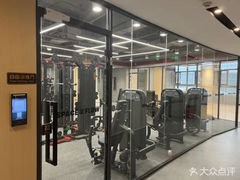 -VLines耀能运动Space&Flow(国贸店)
