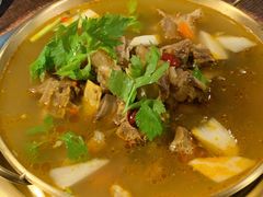 -顶顶汤火牛排火锅·经典铜锅涮肉