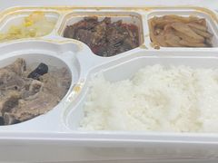 -荣华基·现炒快餐(肇嘉浜路店)