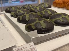 -好利来(上海长宁龙之梦店)