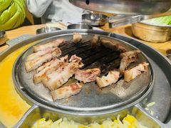 刀鞘五花肉-姜虎东白丁烤肉(虹桥天地店)