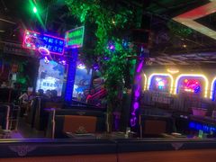 -路边边.炒菜烧烤.音乐餐厅(良乡长虹店)