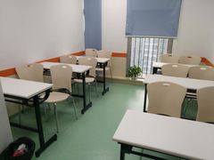 -昂立青少儿成长中心(宝山万达校区)