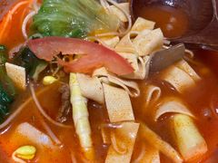 -成都你六姐·牛肉冒菜(城市集市合生汇店)