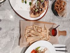 -必胜客(中大银泰店)