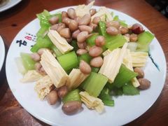 -宝瑞门钉肉饼店