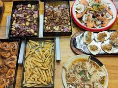 -老东镇啤酒屋海鲜加工·蒸汽海鲜·海鲜烧烤(台东店)