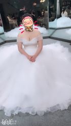 -艾米丽婚纱礼服