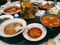 -香山湖家家宴(中山陵店)