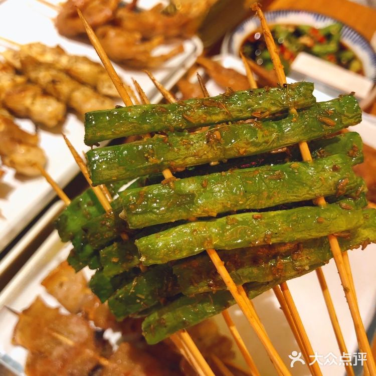 番禺烧烤热门榜第一☝️龙头烧烤很值得去‼️