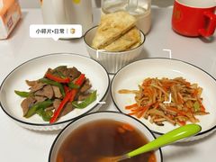 -鲸励母婴月嫂(望京店)