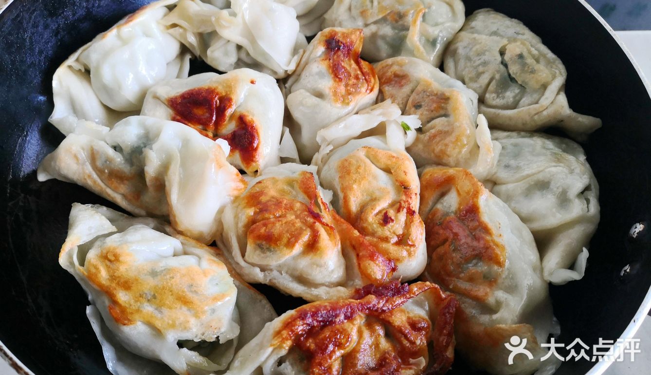 今日早餐：油煎馄饨 早餐时间比较紧张，怎么方便怎么来