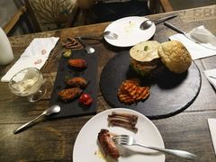 -HIGH FIVE哈福手工汉堡(桂林路店)