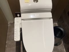 -深圳国际会展中心希尔顿酒店(前海华发冰雪世界店)