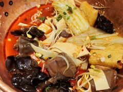 -成都你六姐·牛肉冒菜(城市集市合生汇店)