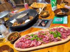 -苗阿哥酸汤牛肉火锅(体育场店)