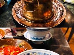 -巴四老城区炭火蛙锅(张江店)
