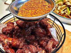 -嗨辣小聚·盘锦河蟹·海鲜烧烤龙虾(盘锦十年好店)