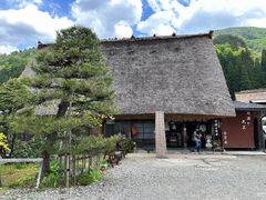 -白川乡与五箇山的合掌构造村落