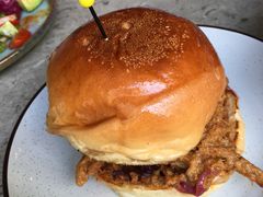 手撕猪肉汉堡-RAC BAR(安福路店)