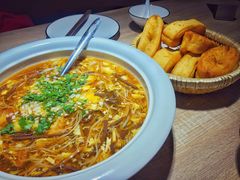 小油条配酸辣汤-味莊·青岛菜(云霄路店)