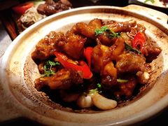 -穹六人间 people 6(岳阳路店)