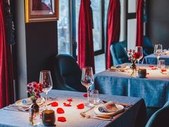 -弦月窗LUNETTE BY AMANDA(复兴路店)