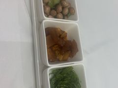 -万龙洲海鲜(大兴绿地缤纷城店)