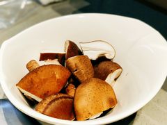 香菇-海底捞火锅(让胡路万达店)