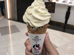 -GODIVA(月星环球港店)