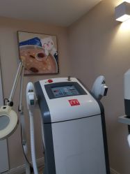 -咪咪专业脱毛连锁机构