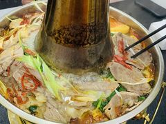 -撒拉人家.酸菜牦牛肉火锅