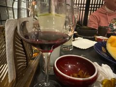 -铭牛烧肉·和牛海鲜自助(高新月牙湖店)