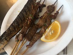 -覃记海鲜美食餐厅