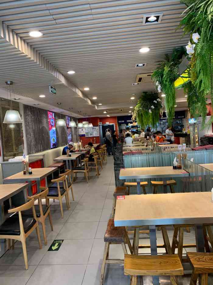 面香八方-山西牛肉刀削面(慈云寺店)-"体检完毕,抽血了之后必须得吃