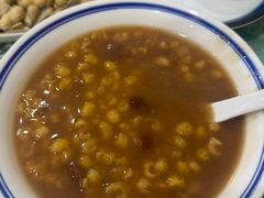 -鹤乡东北菜(崮山路店)