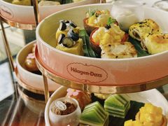 -亚龙湾喜来登·美景台大堂吧