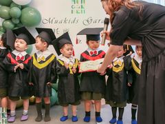 -MuaKids Garden
