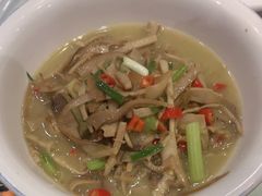 -醉美东江·三文鱼·烧鸡公